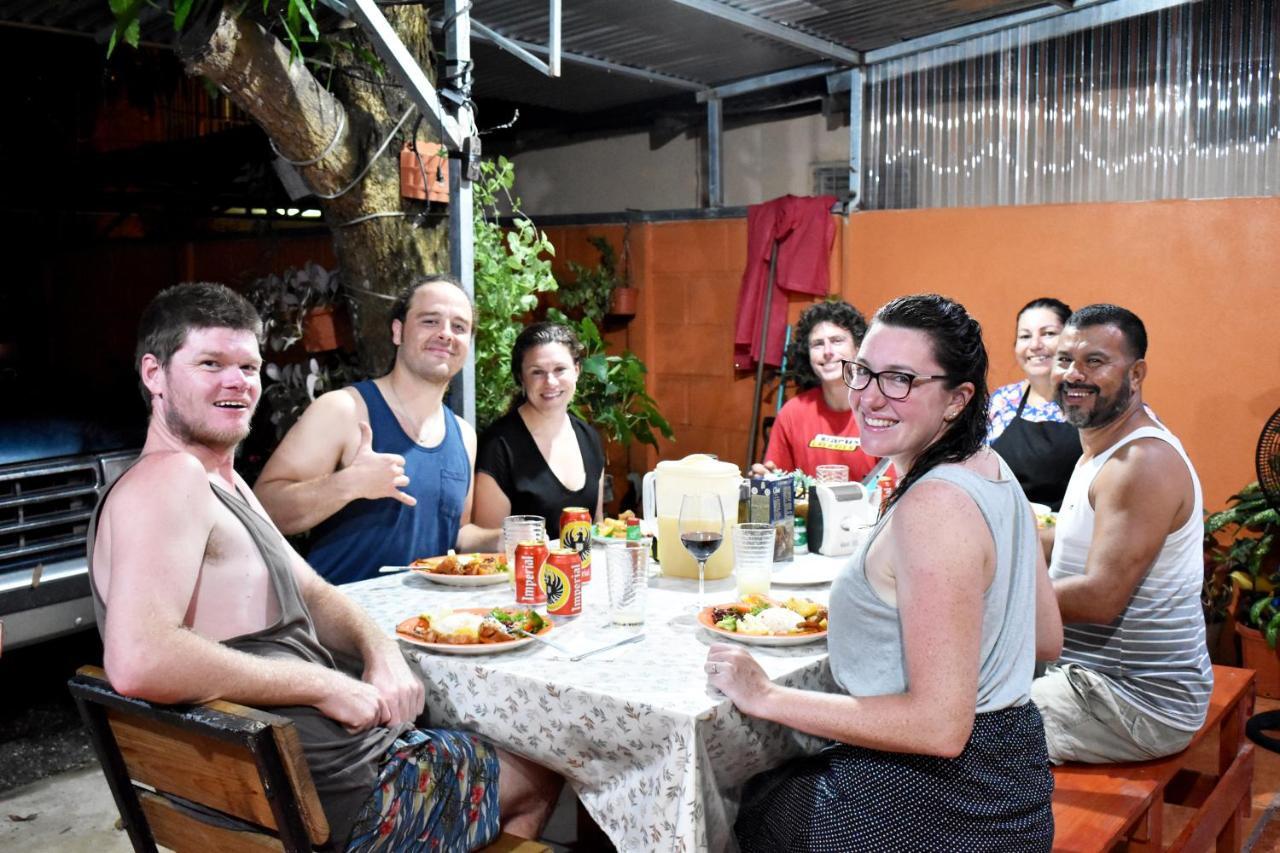 Casa Quepos Hotel Eksteriør billede